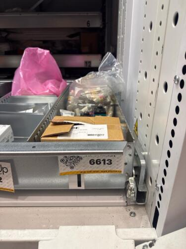 Divider of tray 2001- parts kit, pumps, fuses and relays