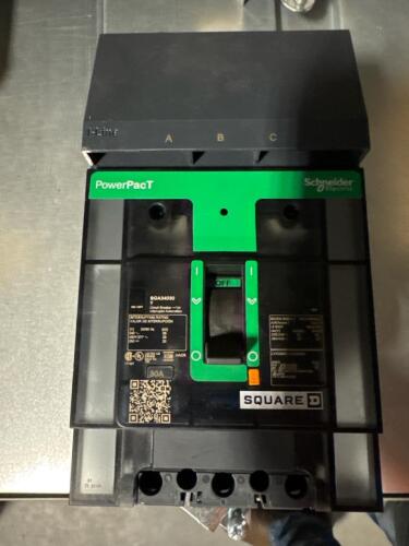 PowerPacT 30A circuit breaker