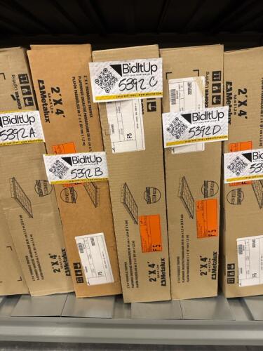 2&rsquo;x4&rsquo; parabolic troffer light fixture
