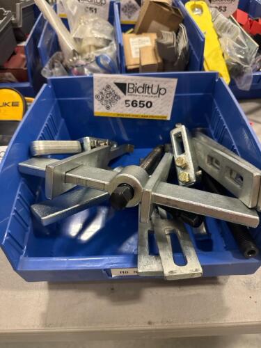 Bearing puller