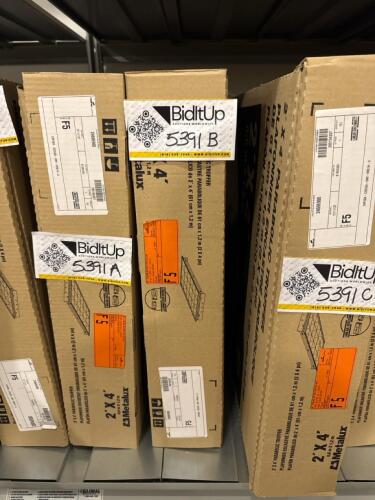 2&rsquo;x4&rsquo; parabolic troffer light fixture