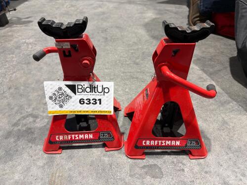 (2) Craftsman 2.25 Ton manual jack stands