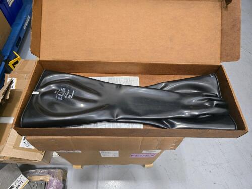 Honeywell S540-0028 Neoprene 8" Dia. Cuff, 32" Length (10H) Glove Box Gloves