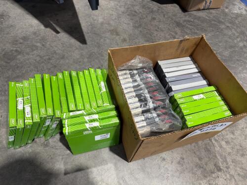 (25) SKF 39135 shaft seals, (20) Dichtomatik TCM Oil Seals