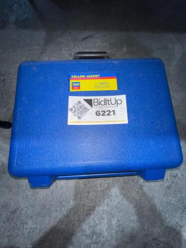 Yellow Jacket Digital Refrigeration System Analyzer Manifold Kit w/ Hoses & Case