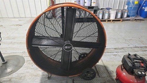 Commerical Electric 42" Barrel Fan