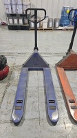 WorkSmart 5,500 lb Pallet Jack