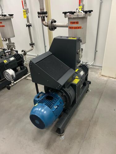 Busch NC 0100 B L03 ZZRX Rotary Screw Vacuum Pump w/ Filter Chambers