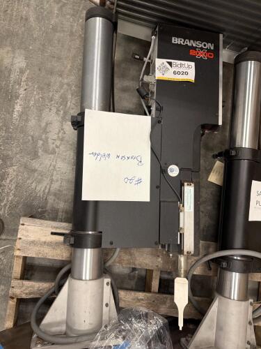 Branson 2000X series ultrasonic welder
