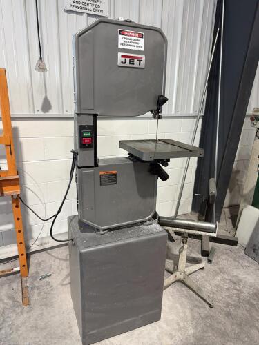 JET 14-inch metal/wood vertical bandsaw