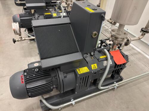 Busch NC 0100 B L03 ZZRX Rotary Screw Vacuum Pump w/ Filter Chambers