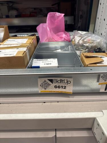 Divider of tray 2001- Servo pack, relays, door hinges and 3-way valves