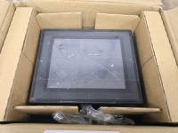 Keyence VT3-V7 Touch Panel Display