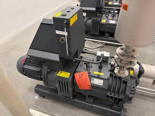 Busch NC 0100 B L03 ZZRX Rotary Screw Vacuum Pump w/ Filter Chambers