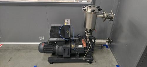 Busch NC 0100 B L03 ZZRX Rotary Screw Vacuum Pump w/ Filter Chambers