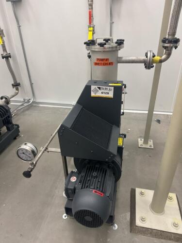 Busch NC 0100 B L03 ZZRX Rotary Screw Vacuum Pump w/ Filter Chambers