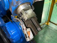 Industrial Robotic Tube Gripper Head &ndash; Dual-Jaw Pneumatic EOAT &ndash; CNC Tube Handling End Effector &ndash; Automated Pick and Place &ndash; Yaskawa Robot Mount - 3