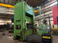 300 Ton Clearing Niagara straight side mechanical press (Entirety Lot)