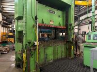 300 Ton Clearing Niagara straight side mechanical press (Entirety Lot) - 3