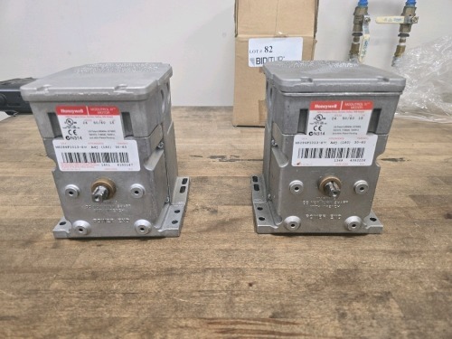 (2) Honeywell Modutrol IV Series 62 Motors
