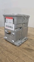 (2) Honeywell Modutrol IV Series 62 Motors - 5