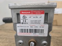 (2) Honeywell Modutrol IV Series 62 Motors - 6