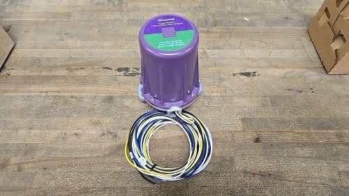 Honeywell #C7012 Purple Peeper Ultraviolet Flame Detector