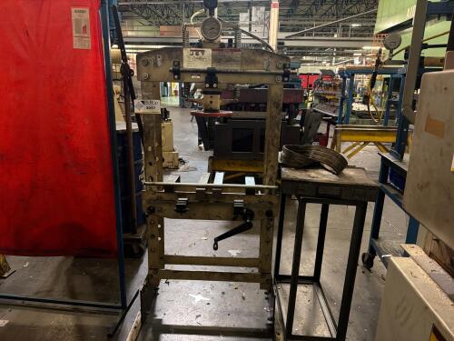 JET 15-Ton Hydraulic Press Model HP-15A