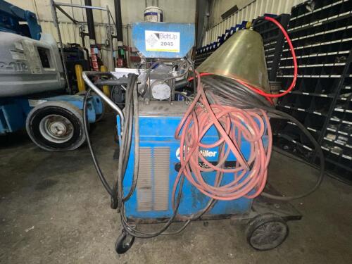 Miller CP-200 MIG Welder with Wire Feeder & Cart &ndash; Industrial Constant Voltage DC Welding Power Source