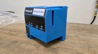 Honeywell #RM7838 C 1004 and #R7847 C 1005 Relay Module Burner Control + Amplifier - 3