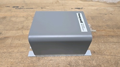 Honeywell #Q624A Solid State Spark Generator