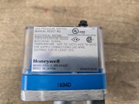 (4) Honeywell #C6097 Gas Pressure Switches - 4