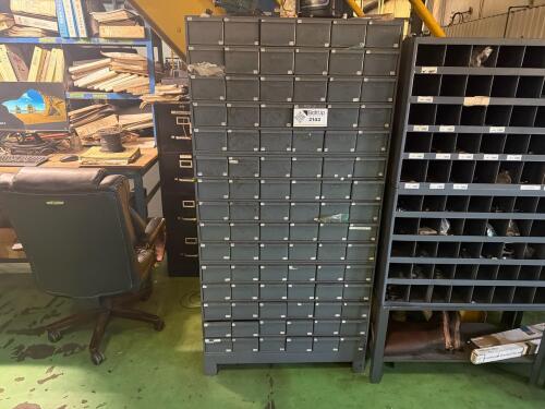 DURHAM Small Parts drawer storage (contents included)