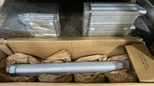 Lot (11) Asst&rsquo;D Cylinders