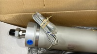 Smc Round Air Cylinder, Model: Cdg1Dn100-300-B54Ls - 4