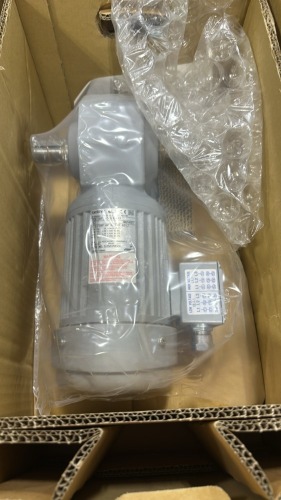 Gtr Mid Gearmotor, Hp: 1/2, Model: H2L28T040-Bbl4Ax
