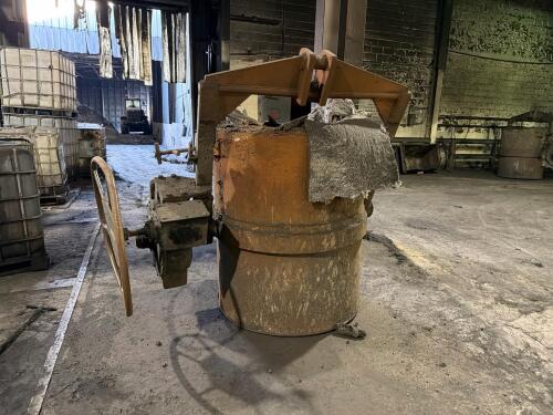 7 1/2 Ton Treament Laddle