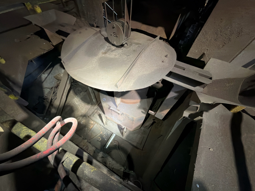 Charge Bucket Transfer Car