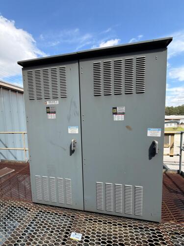 Square-D Distribution Panel Breaker Center