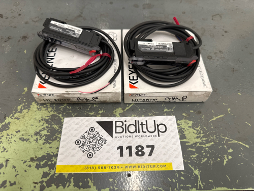 (2) Keyence LR‑XN11P Laser Sensor Amplifier
