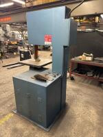 DoAll 2013‑V Vertical Contour Band Saw - 4