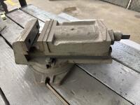 Phase II 235-006 6 1/2&rdquo; Machine Vise - 3