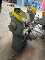 Kalamazoo Dual-Ended Pedistal Grinder - 3