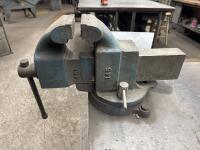 4.5" Morgan Milwaukee Bench Vise - 3