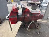 5.5" Wilton Bench Vise - 3