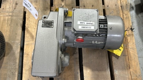 Nord Drivesystem Gear Motor, Hp: 1,50, Rpm: 1660, Type:Sk 2282Azbh-90S/4 Cus