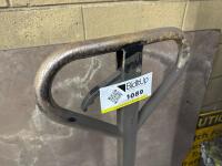 Little Mule Manual Pallet Jack - 2