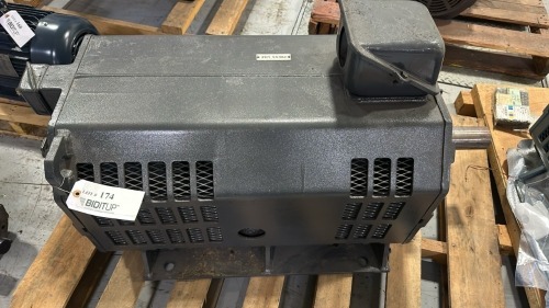 Yaskawa Vs Motor,Type: Vbozn-By5, Frame: B-2250B Hp: 50, Year: 1995