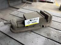 Bridgeport 6" Machine Vise