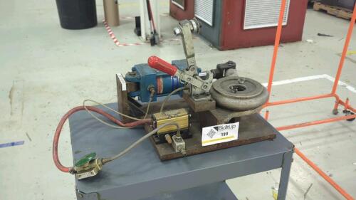 Pneumatic Hose Crimper